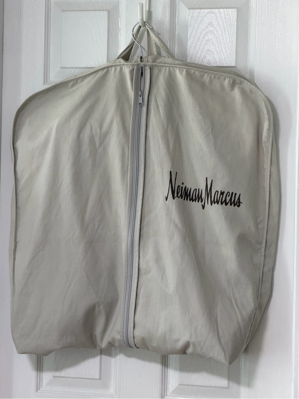 Neiman Marcus Garment Bag. Khaki
